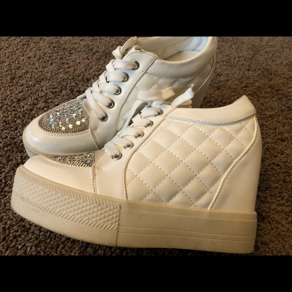 💎 Blinged Out Bridal Glitzy Sneaker with 4 Inch Wedge - Worn Once ! 💎 - Picture 4 of 10